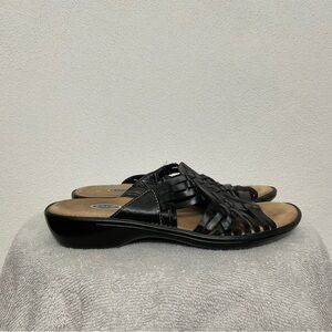 Dr Scholls Black Woven Sandal With White Contrast Stitching Size 8 Neutral